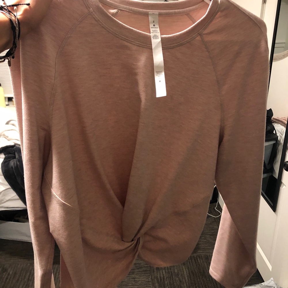 Pink lulu cropped long sleeve